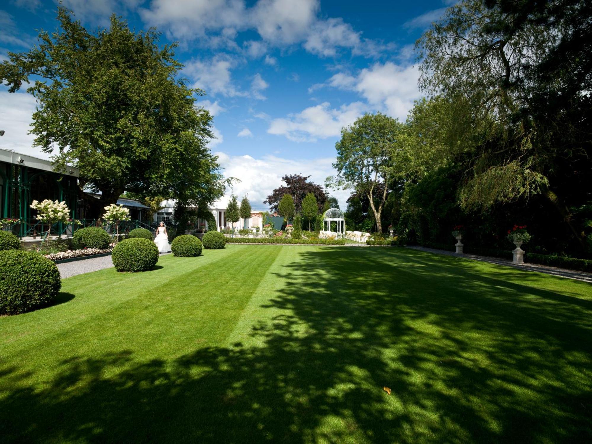 The Keadeen Hotel Newbridge  Exterior photo